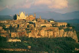 Another outing new to this year's trip:  day trip to Orvieto!